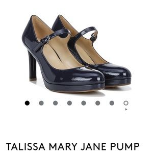 New Talissa Naturalizer Mary Jane style heels - Size 8.5